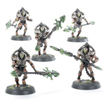 Necrons Triarch Praetorians from Warhammer 40,000, detailed miniature figures for tabletop gaming.