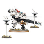 Tau Empire XV88 Broadside Battlesuit from Warhammer 40,000, detailed miniature with weaponry, used in tabletop gaming.