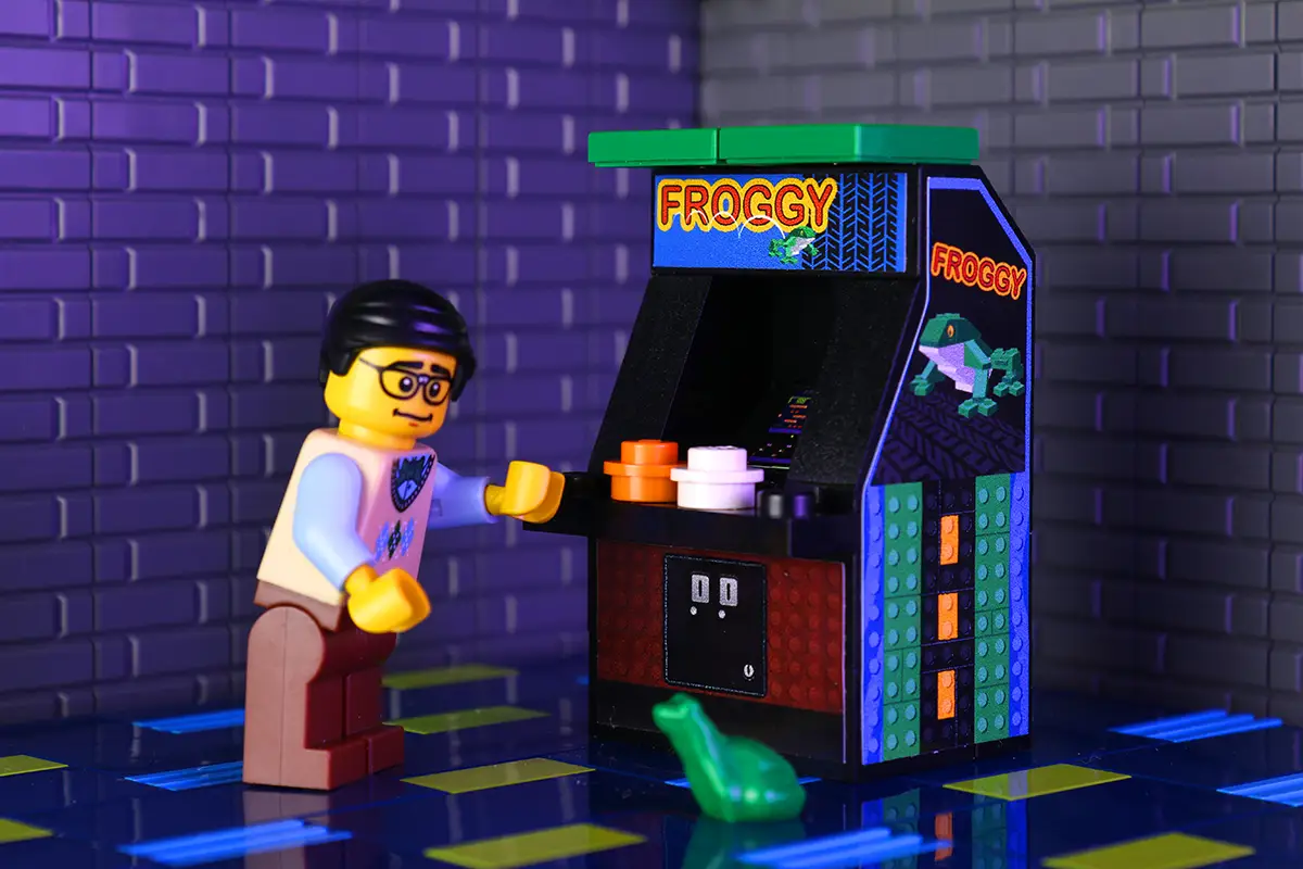 Froggy Classic Arcade Machine by B3 Customs