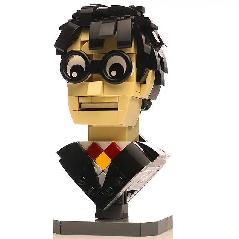 Harry Potter bust MOC made with LEGO parts, detailed B3 Customs instructions for building the iconic wizard figure.