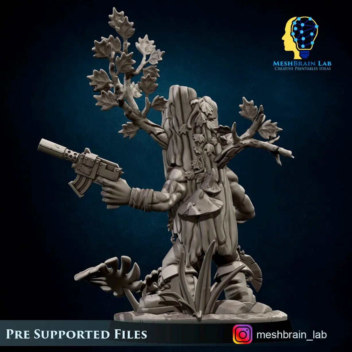 3D printed Sneaky Goblin Commando miniature by Meshbrain Labs for Last Hope Miniatures, detailed green goblin with gear.