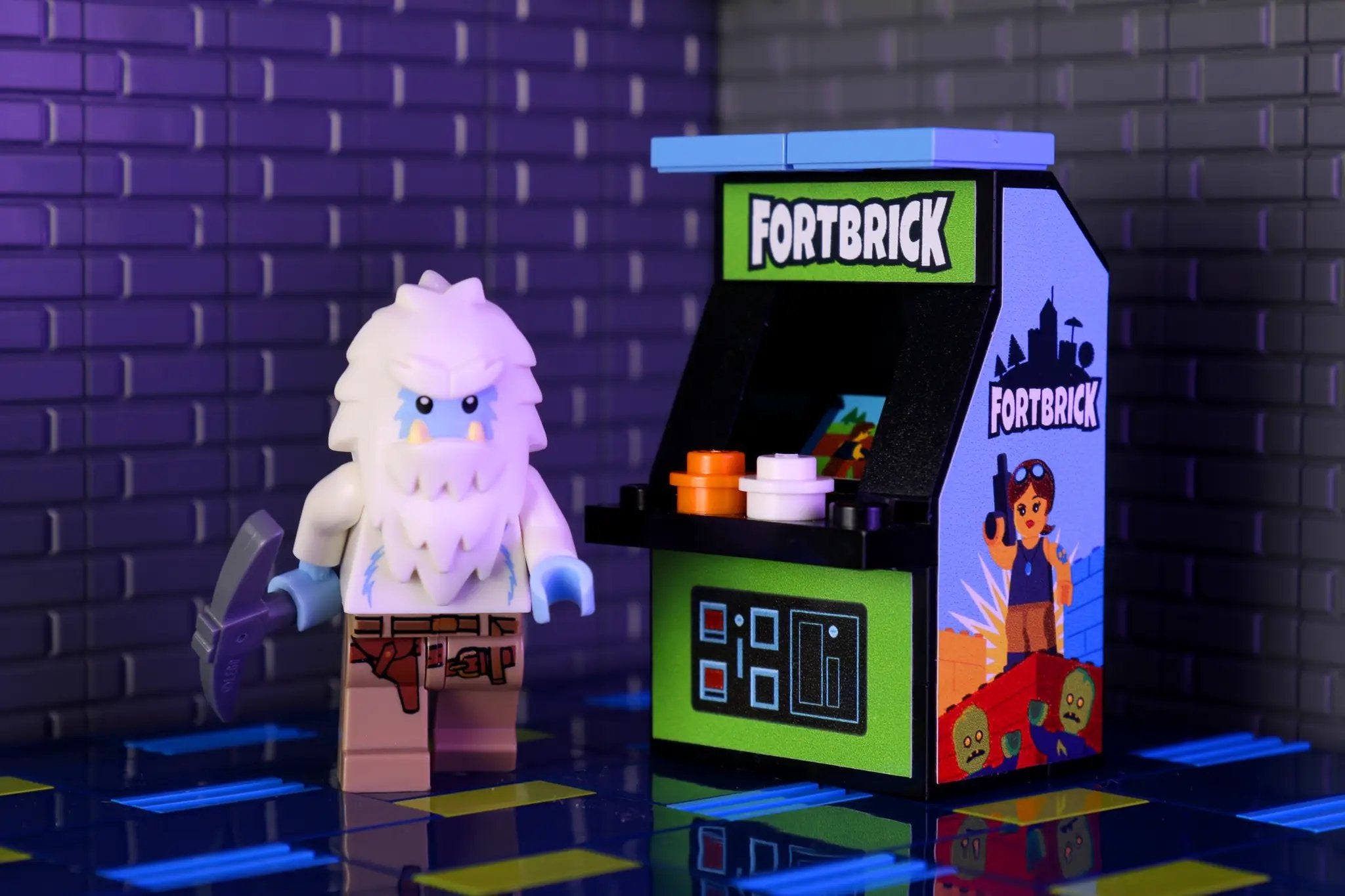 Fortbrick Classic Arcade Machine by B3 Customs