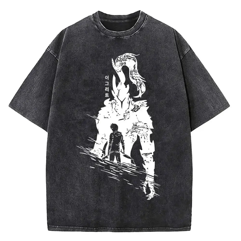 Infinite Visibility Solo Leveling vintage T-shirt made of washed cotton, featuring streetwear style and graphic design.