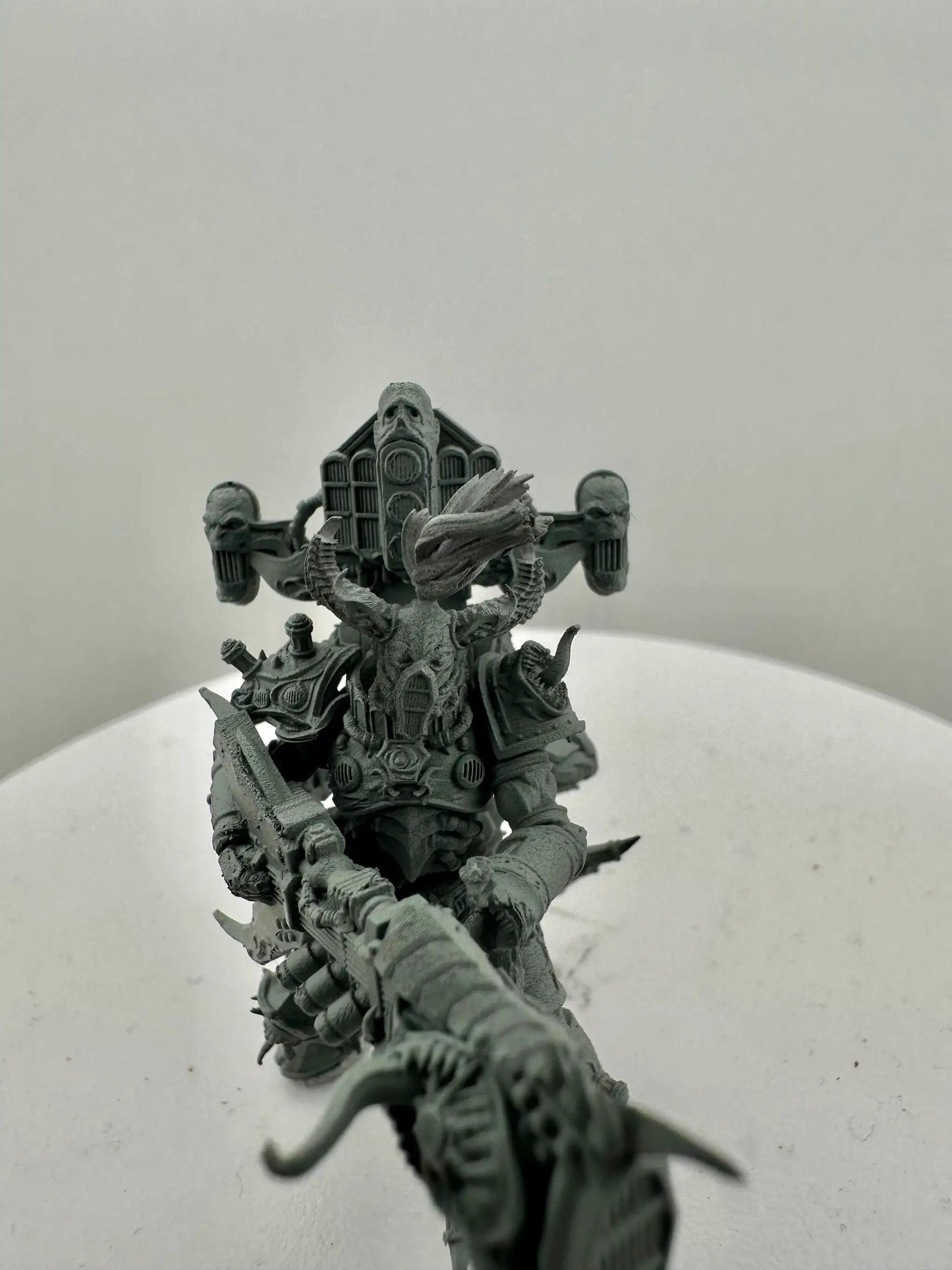 3D printed Loudbois of Chaos miniature by 3DArtGuy Miniatures, featuring detailed chaos warrior with armor and weaponry.