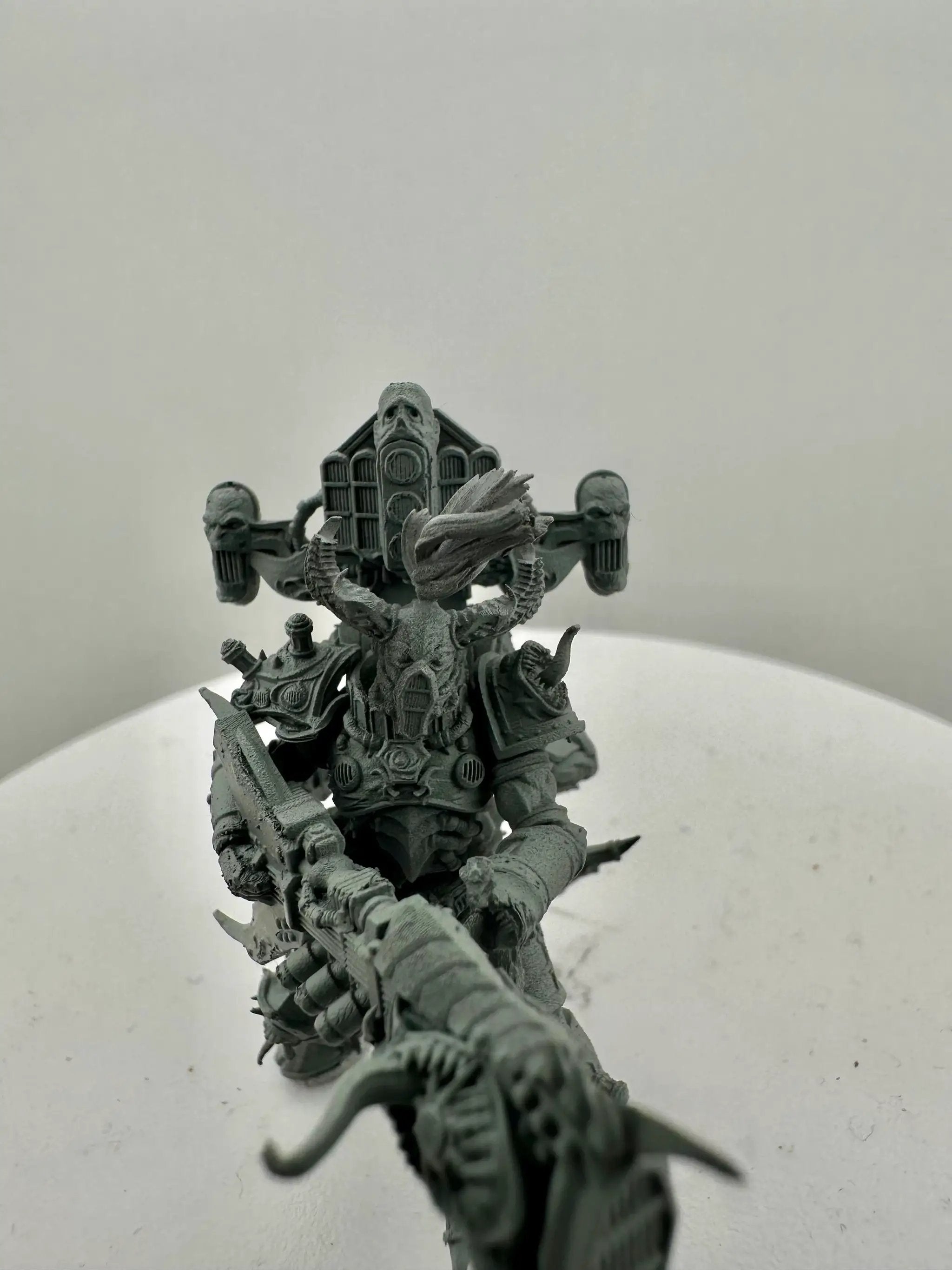 3D printed Loudbois of Chaos miniature by 3DArtGuy Miniatures, featuring detailed chaos warrior with armor and weaponry.