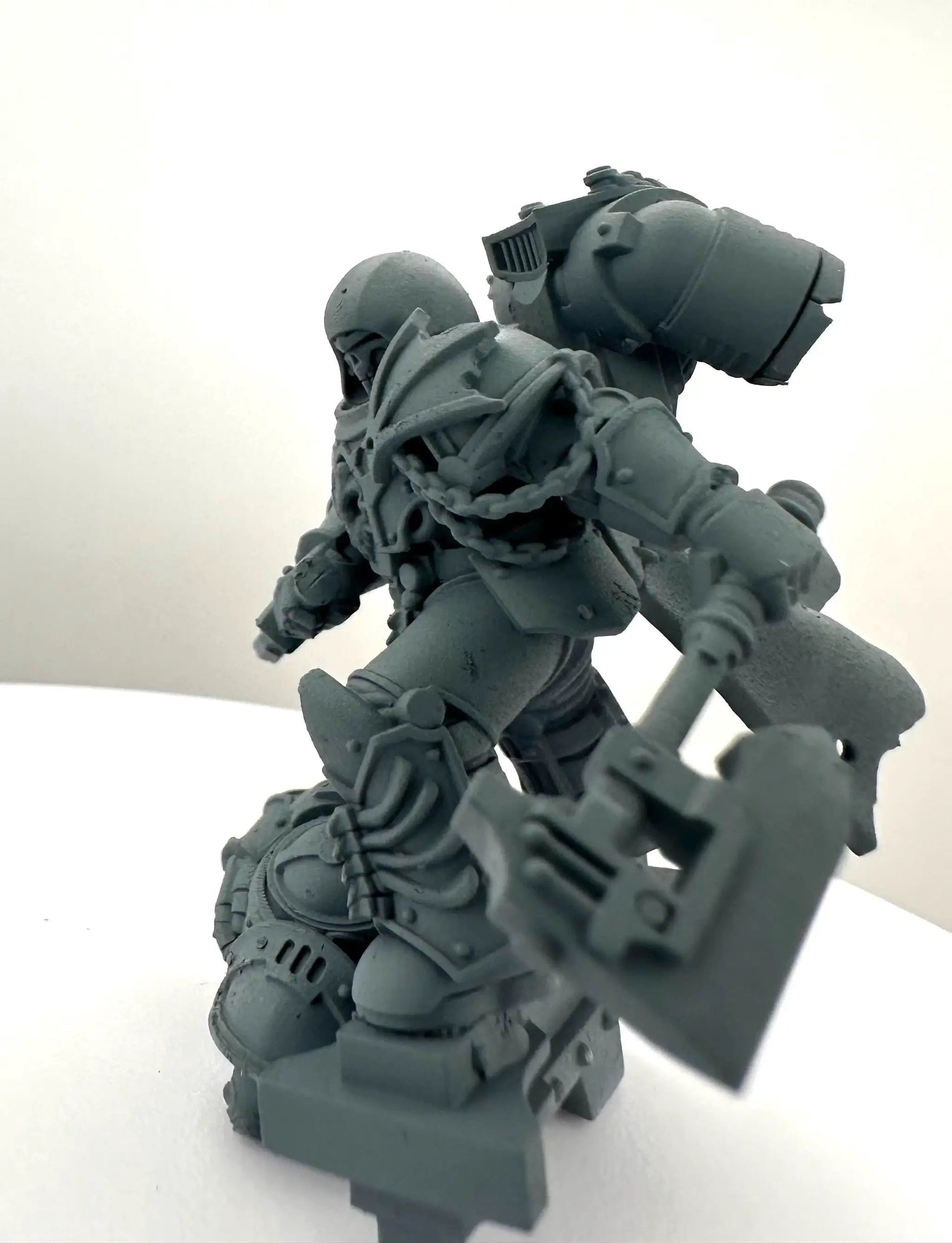 3D printed Sefiron, the First Claw figurine by Last Hope Miniatures, showcasing detailed design and intricate textures.