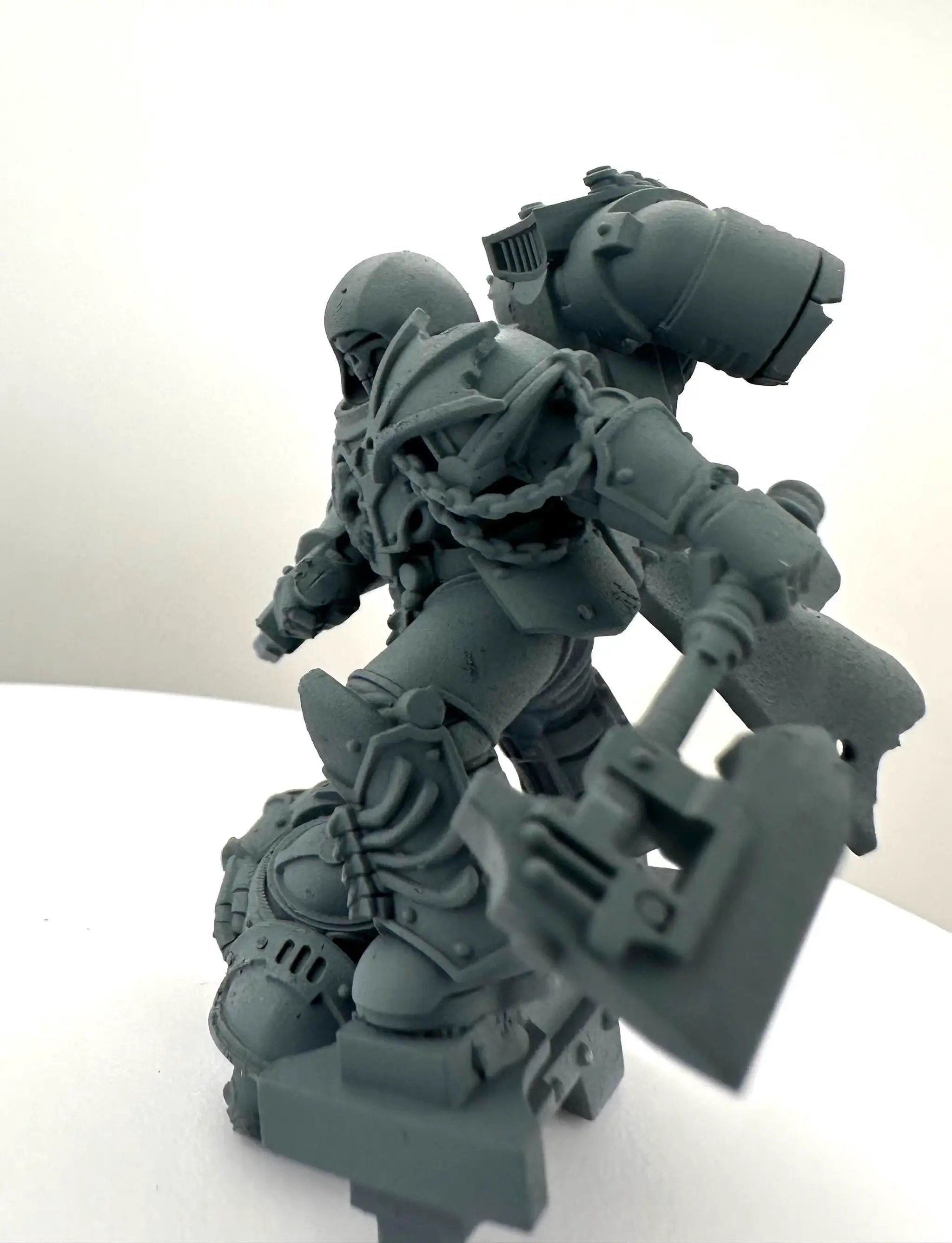 3D printed Sefiron, the First Claw figurine by Last Hope Miniatures, showcasing detailed design and intricate textures.