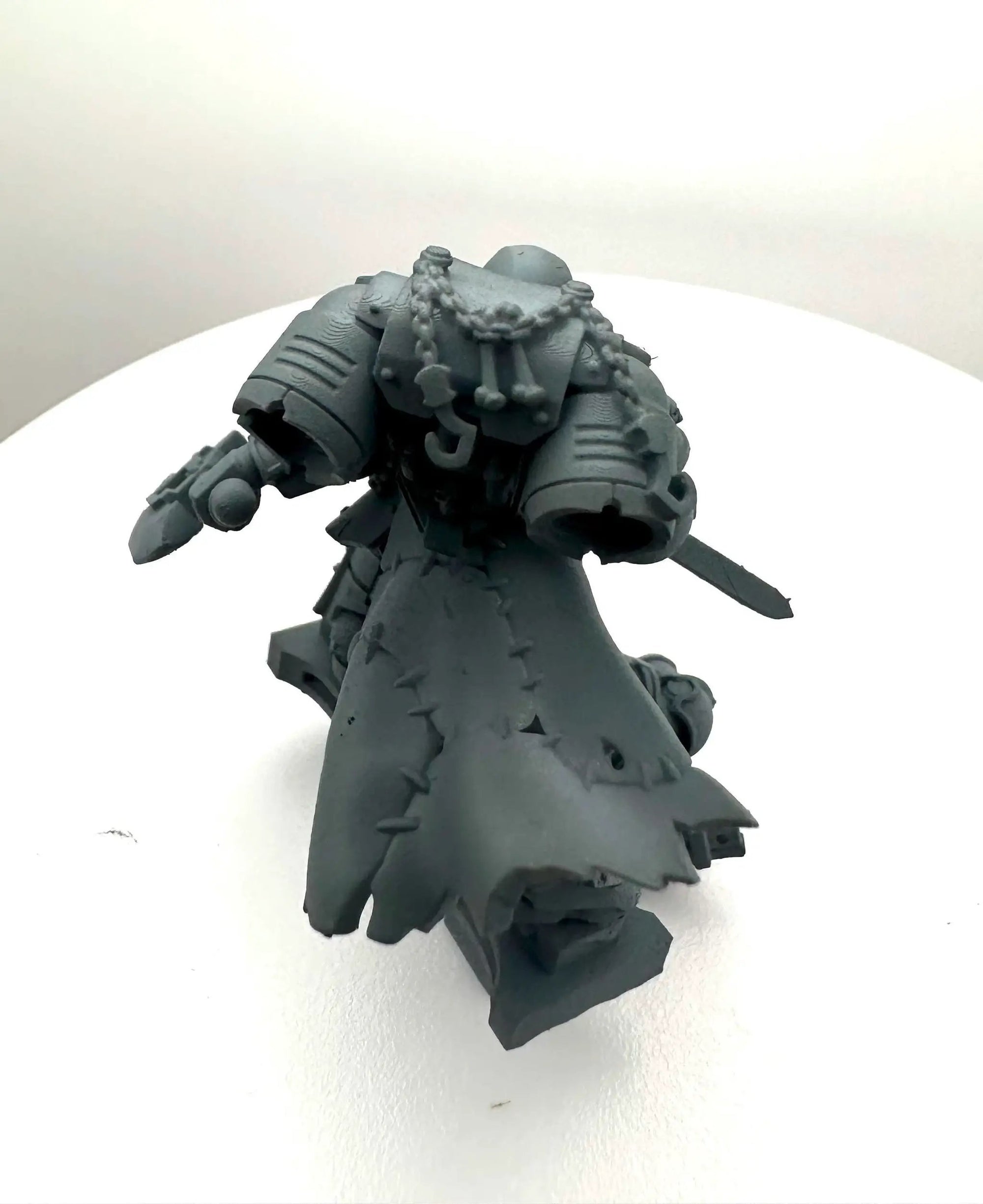 3D printed Sefiron, the First Claw miniature by Last Hope Miniatures, showing detailed claws and menacing design.