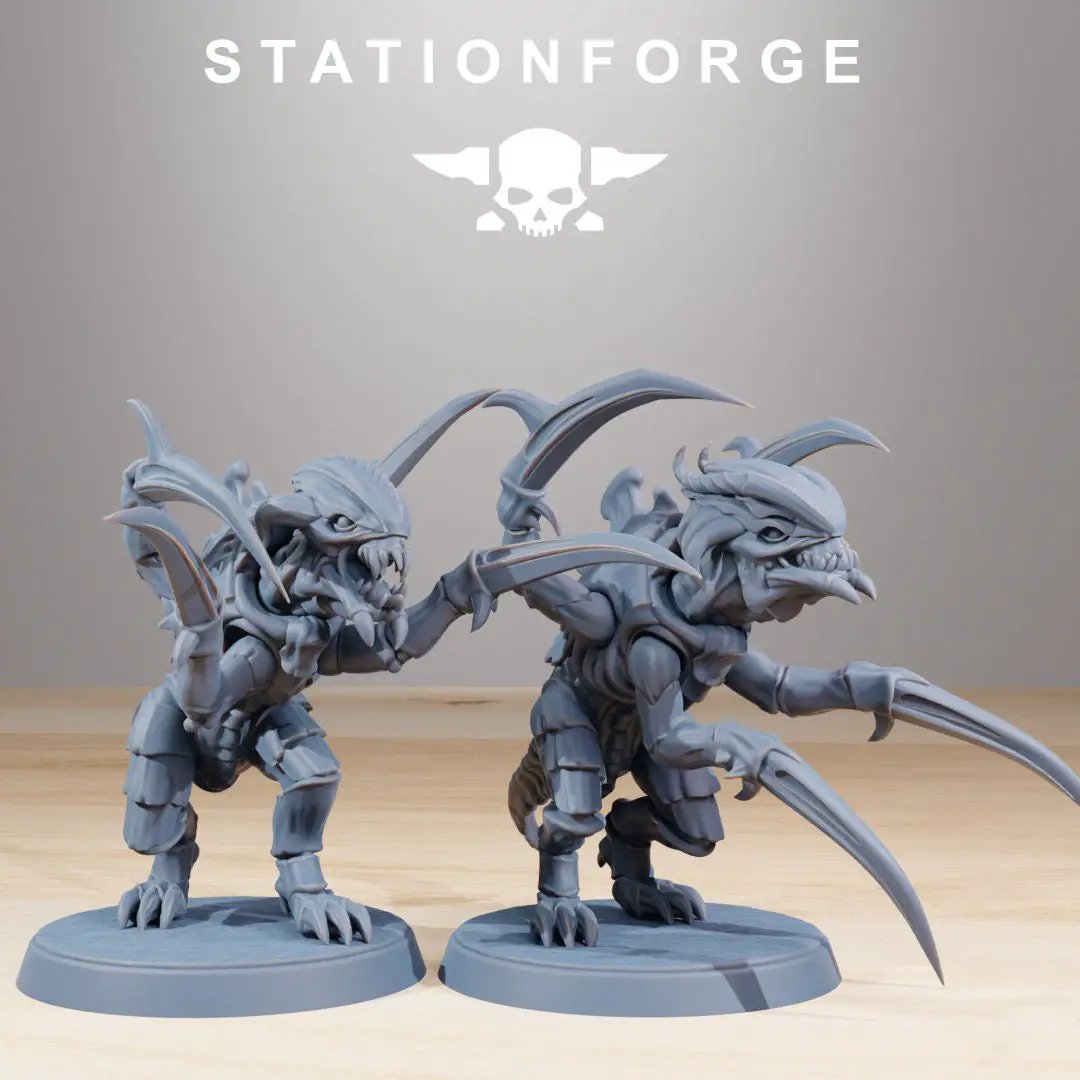 Set of ten 3D printed Xenarid Infantry miniatures by StationForge Miniatures for Last Hope Miniatures tabletop game.