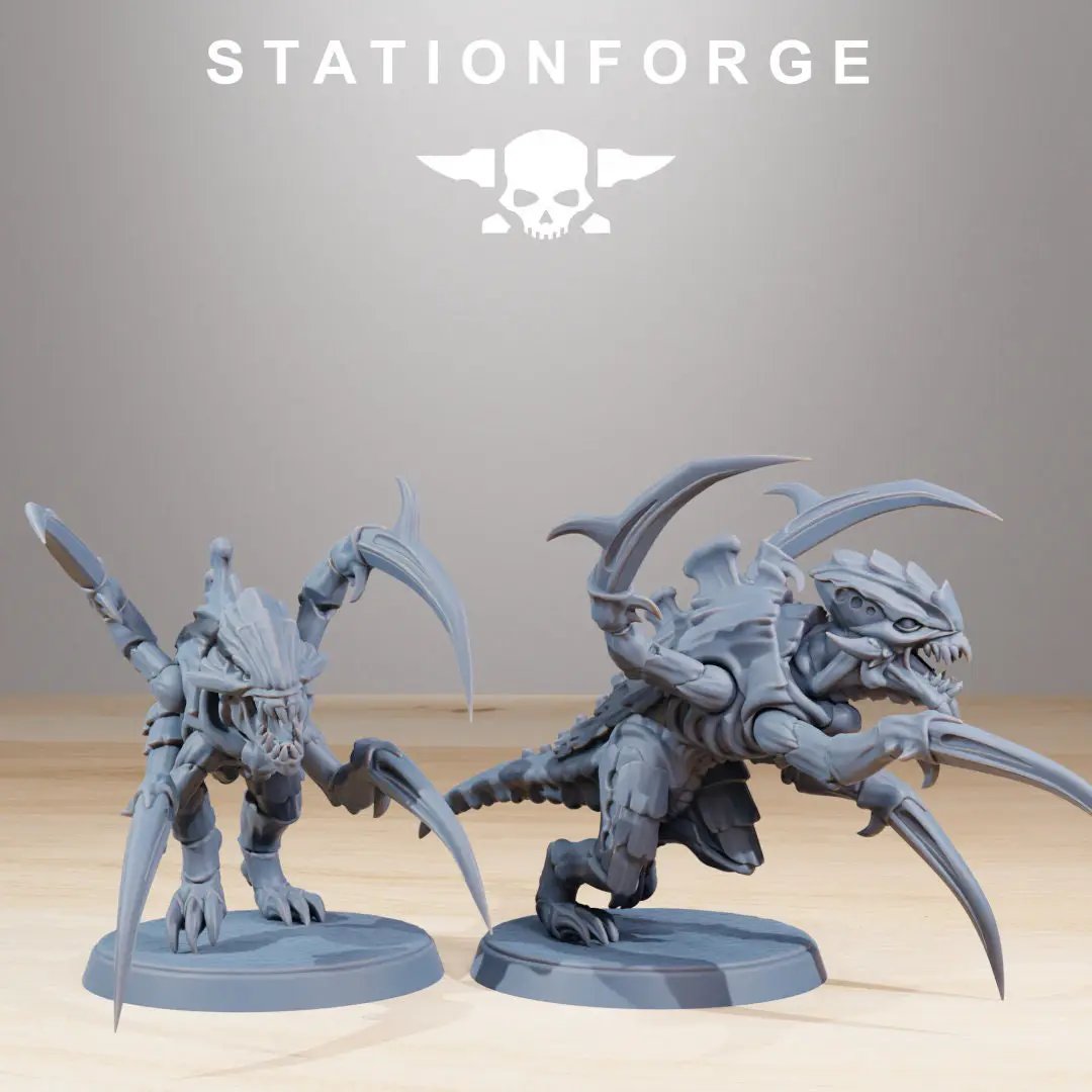 Ten 3D printed Xenarid Infantry miniatures by Last Hope Miniatures for StationForge Miniatures, showing detailed Xenarid soldiers.