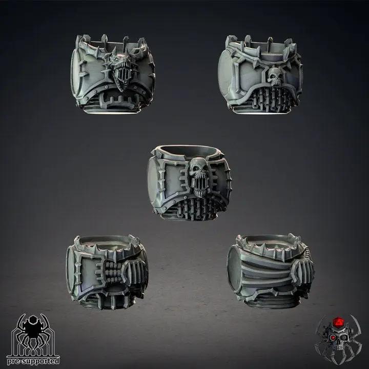 3D printed bloody skull dismemberer torso model by Last Hope Miniatures, featuring detailed skull and torn flesh textures.