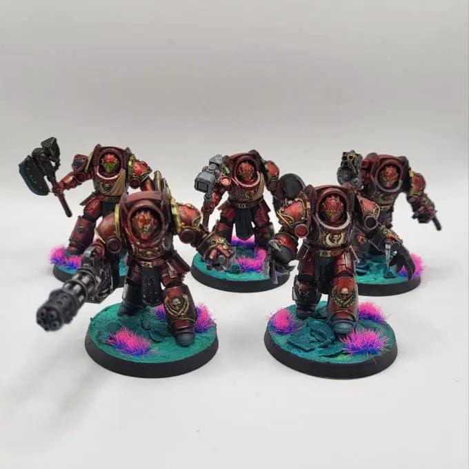3D printed Crimson Wings Destroyer Squad model by DakkaDakka Miniatures, featuring detailed miniature figures in red armor.