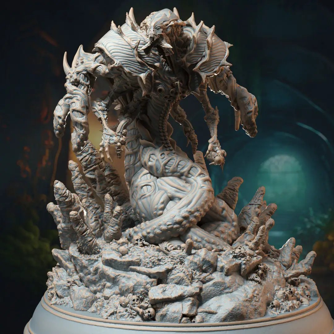 3D printed Eldritch Abomination model by Last Hope Miniatures, featuring detailed tentacles and grotesque alien features.
