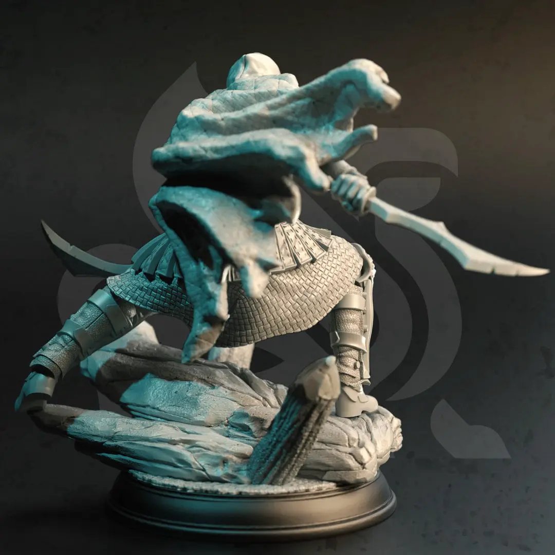3D printed Master Assassin Rogue model by Last Hope Miniatures, featuring detailed stealthy assassin with weapons and intricate armor.