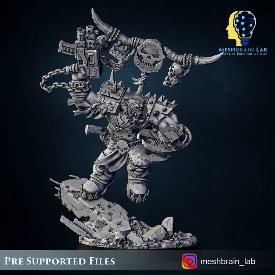 3D printed Ork Boss Big Klaw model by Meshbrain Labs Miniatures, detailed miniature figure from Last Hope Miniatures collection.