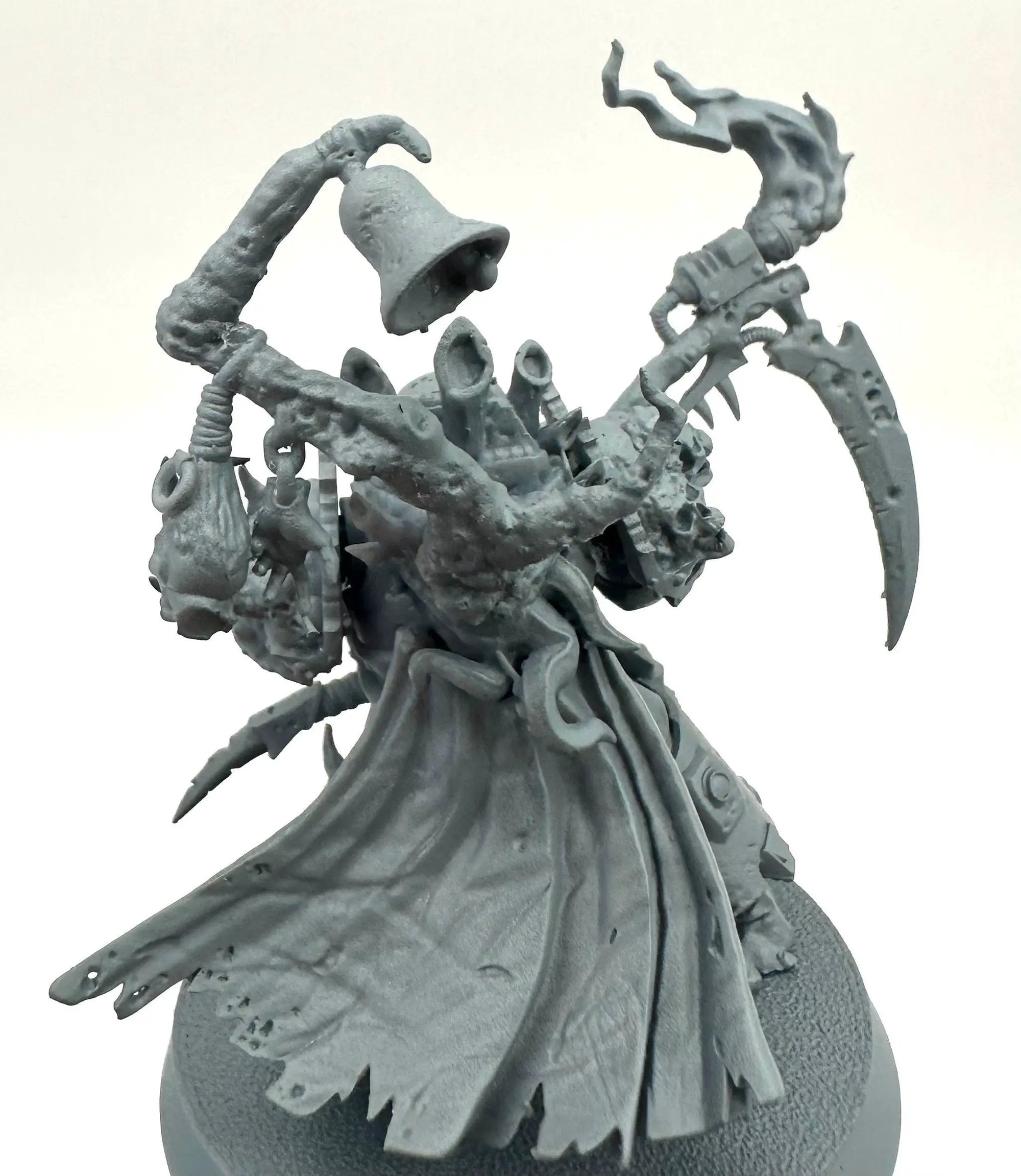 3D printed Plague Marine Lord of Pestilence model by Last Hope Miniatures, detailed sci-fi miniature with green and black armor.