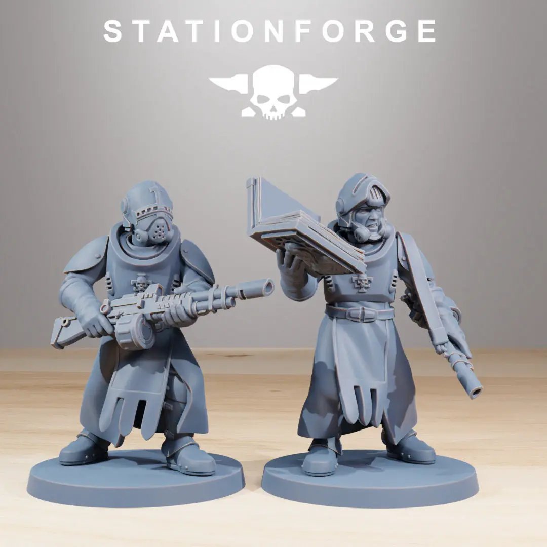 Set of 10 3D printed Royal Guard Templars models by Last Hope Miniatures, detailed medieval-style miniature figures.