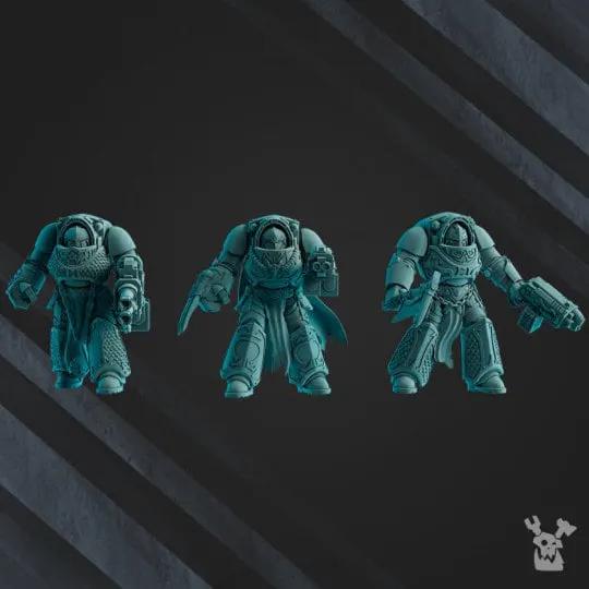 Set of five 3D printed Scylla Legion Heavy Destroyer models by Last Hope Miniatures, detailed sci-fi tabletop miniatures.