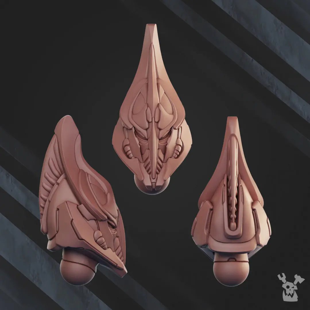 Three 3D printed Witcher Space Traveler Squad models by Last Hope Miniatures, detailed sci-fi figures with intricate armor and weapons.