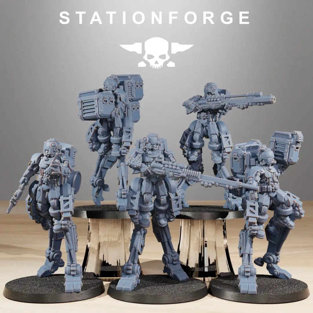 Set of five 3D printed Scavenger Wayfarers miniatures by Last Hope Miniatures, featuring detailed sci-fi character designs.