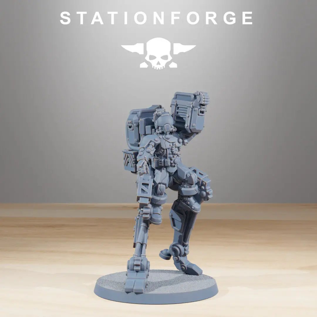 Set of five 3D printed Scavenger Wayfarers miniatures by StationForge for Last Hope Miniatures, detailed and ready for tabletop gaming.