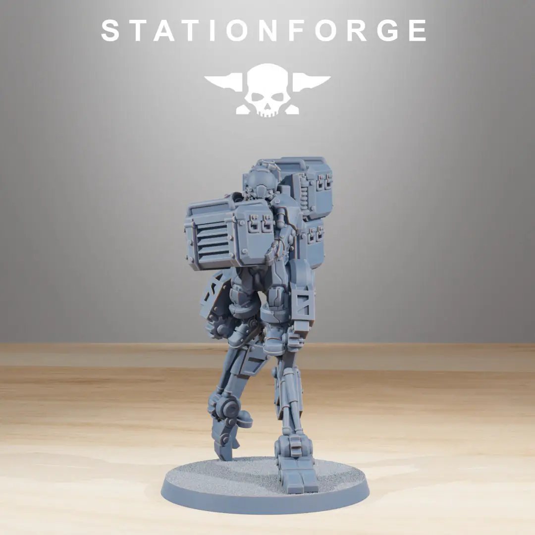 Set of five 3D printed scavenger Wayfarers miniatures by Last Hope Miniatures, detailed fantasy characters for tabletop gaming.