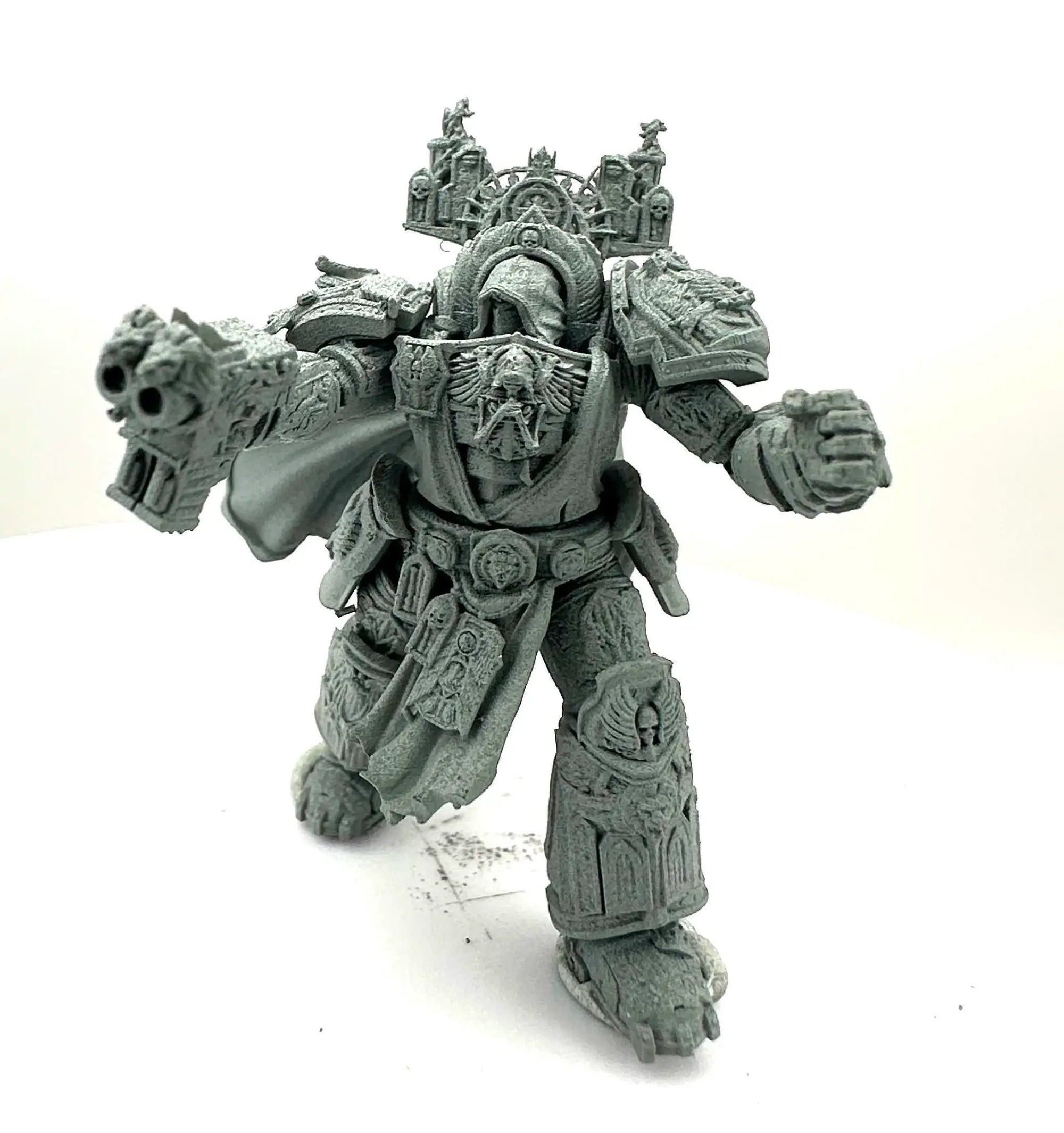 3D printed Marine Champion miniature by 3DArtGuy for Last Hope Miniatures, showcasing detailed marine figure with armor and weapon.
