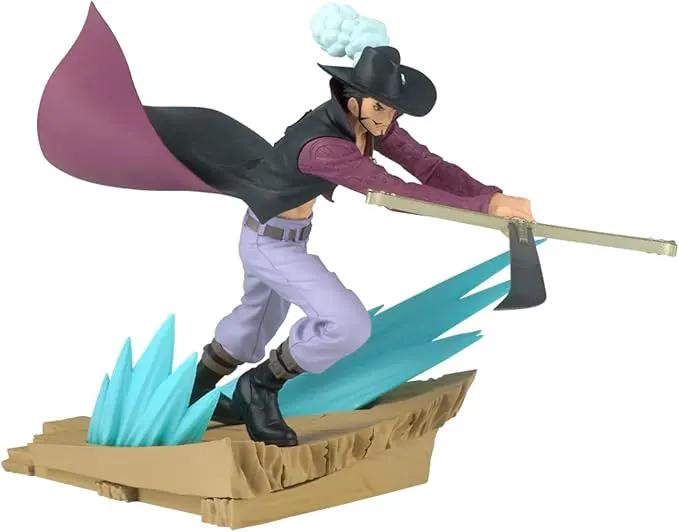 One Piece Dracule Mihawk Senkozekkei figure by Banpresto, detailed anime character collectible with sword and distinctive outfit