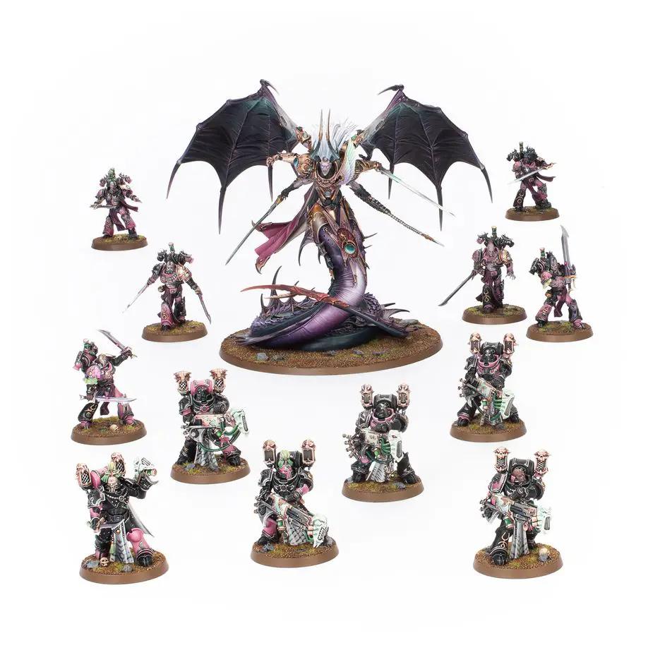 Emperor’s Children Blissbound Warband miniatures from Warhammer 40K, featuring ornate armor and detailed weaponry in vibrant colors.